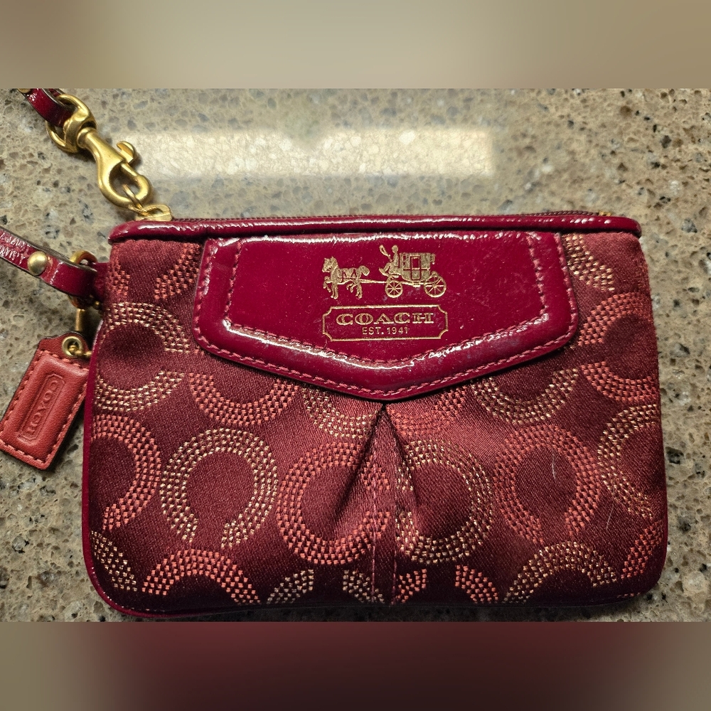 Coach Signature Wristlet Excellent Condition